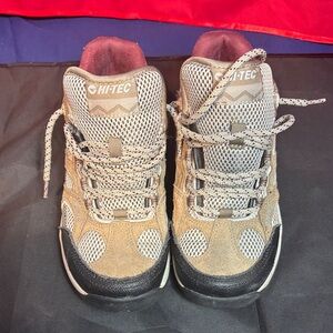 Hi-Tec Men's Gray and Brown Athletic Shoes